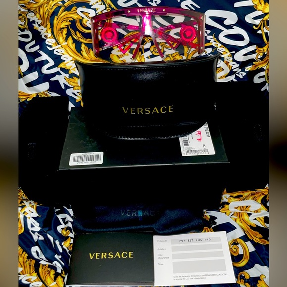 ❌❌SOLD❌❌VERSACE Versace VE 4393 53341W Transparent Fuxia Shield Sunglasses❌SOLD❌ - Picture 4 of 6